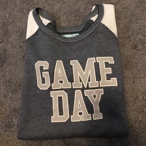 Maurice's sweatshirt