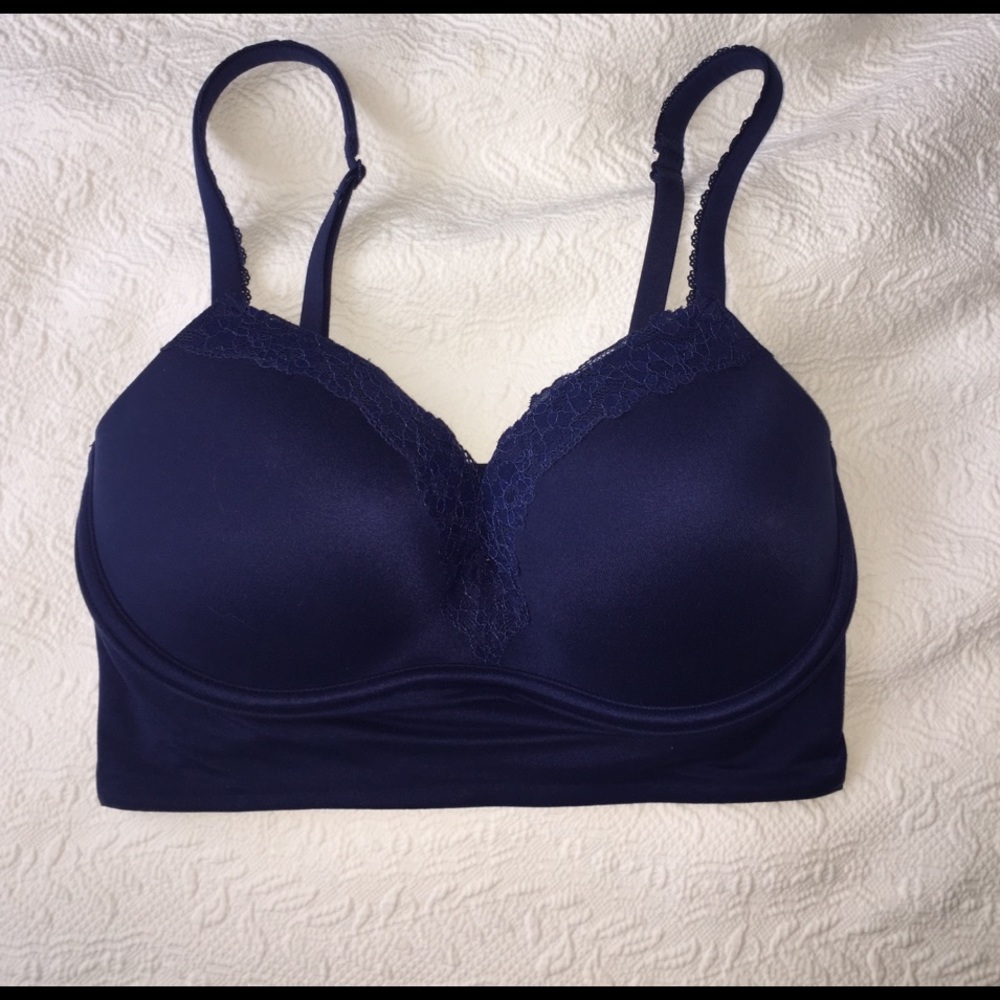 Victoria's Secret navy blue bra