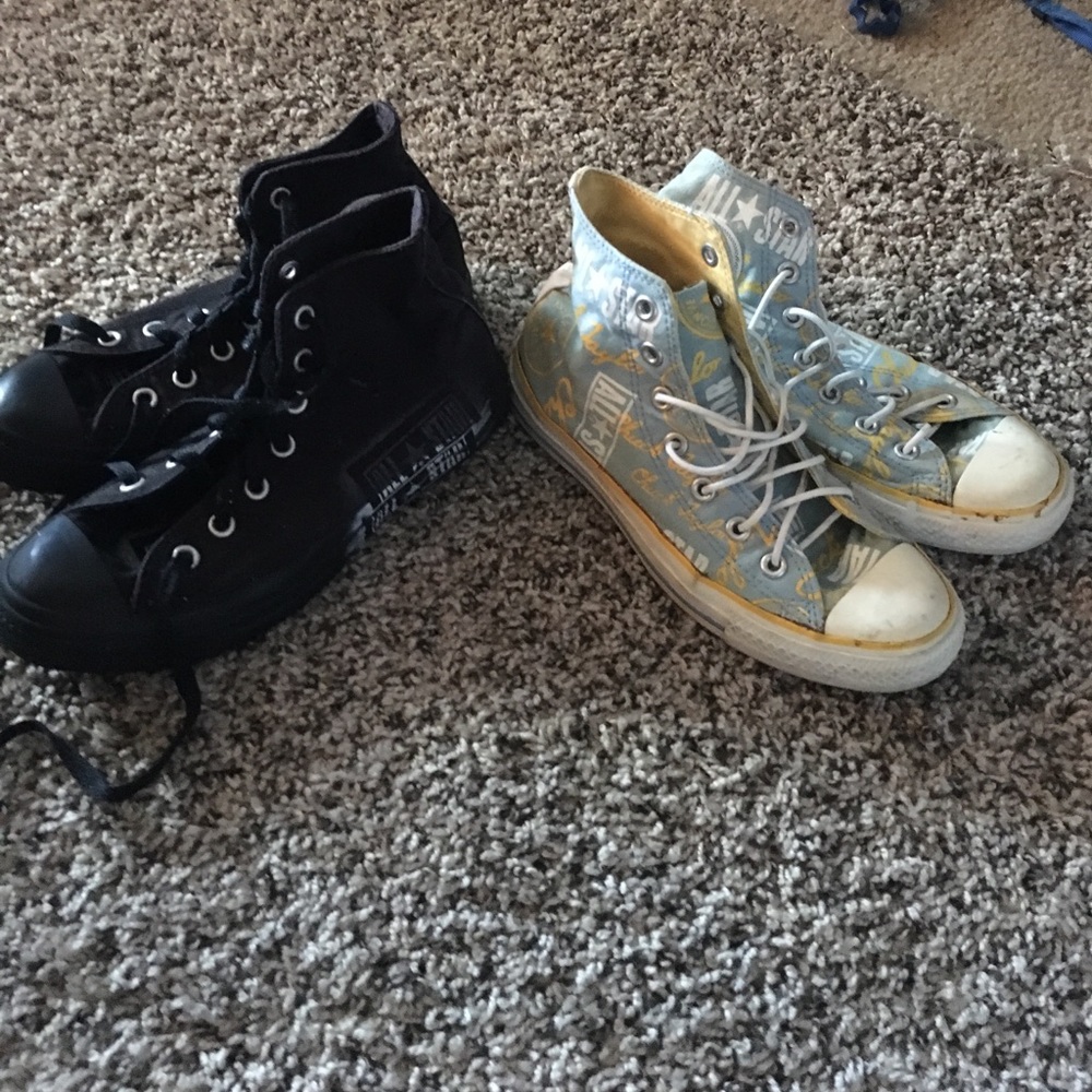 Bundle of 2 Converse Chuck Taylors