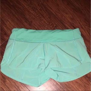 Size 4 speed shorts lululemon