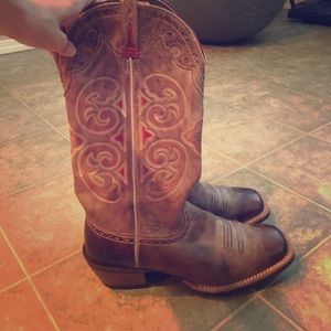 Ariat boots, size 9