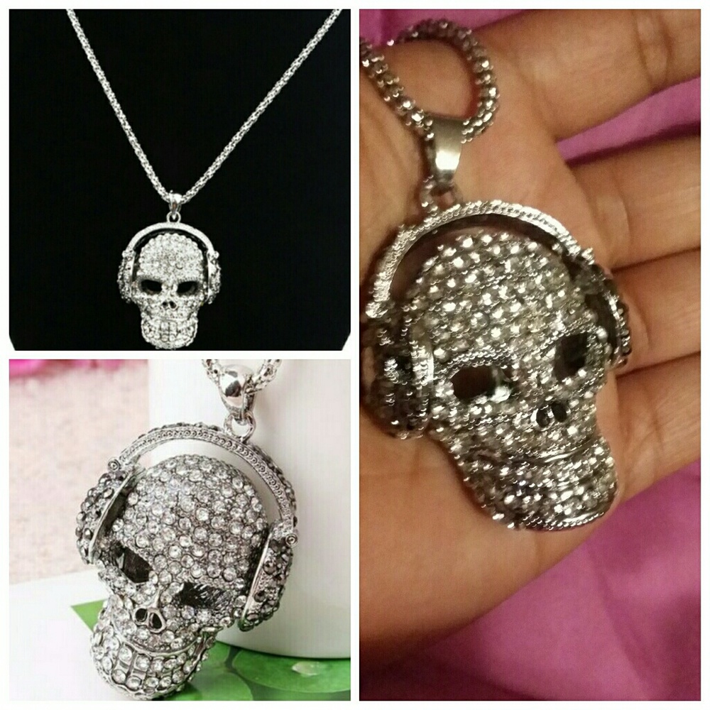 White Gold Plated Skeleton w/ Headphones Necklace