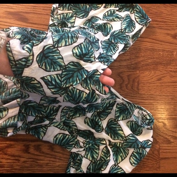 Crop and Short Co ord - Picture 3 of 3