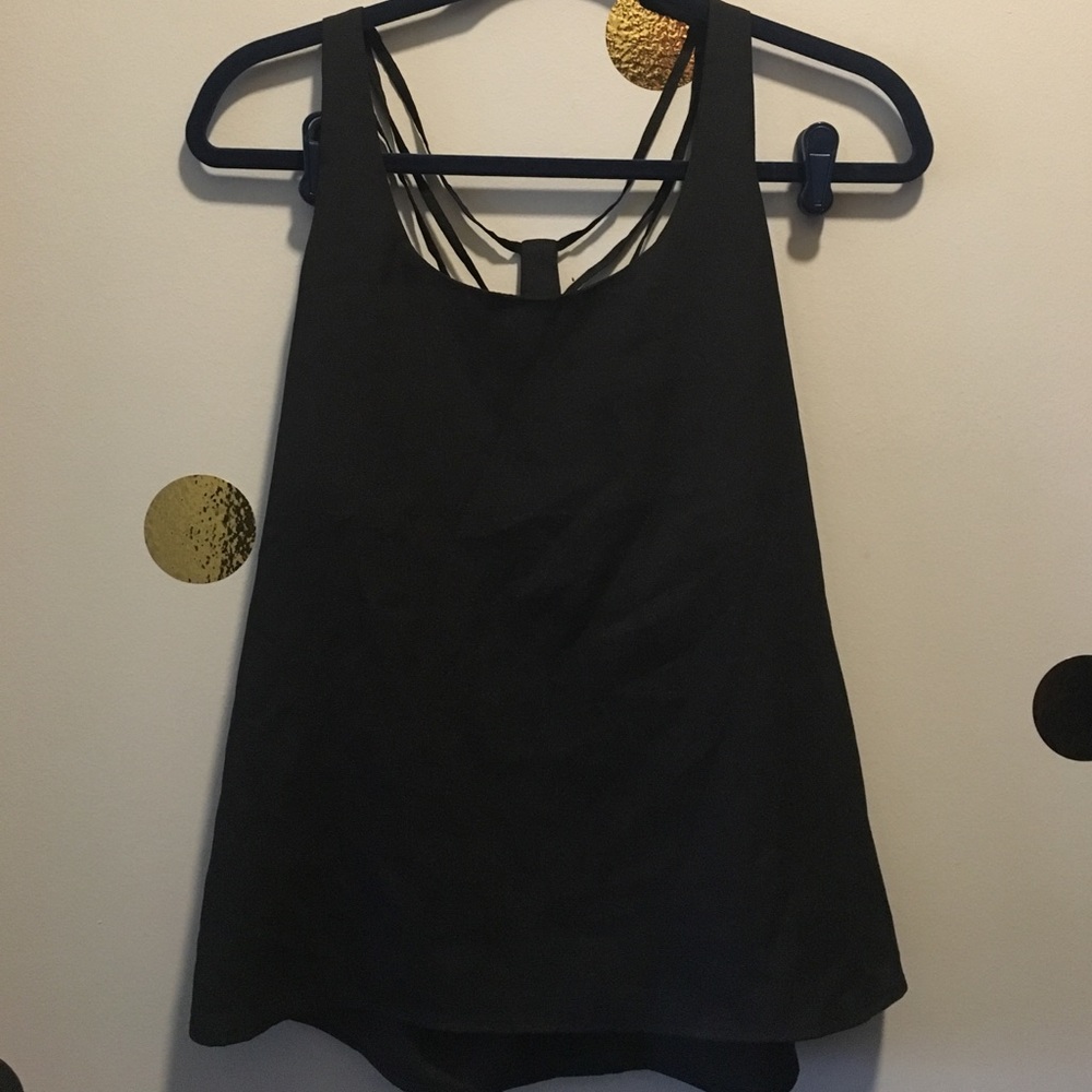 Black Tank