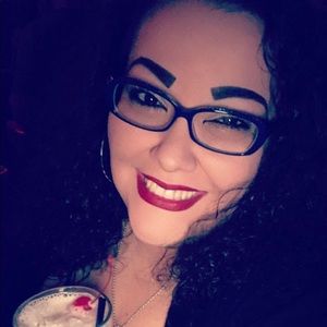 Meet your Posher, Hazel