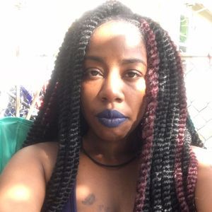 Meet your Posher, Victoria