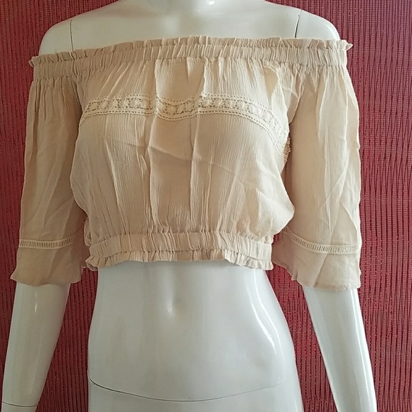 🔴 4 FOR $20! Off Shoulder top - Picture 6 of 6