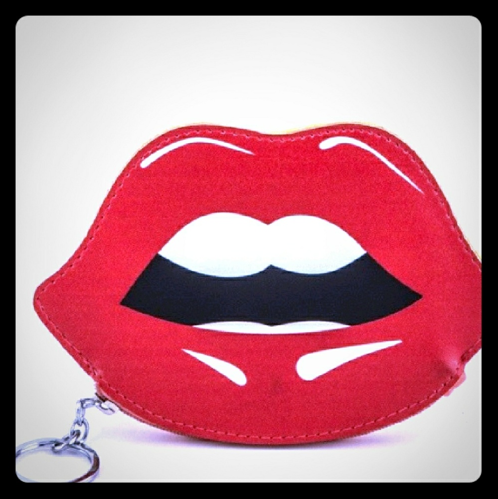 ✨👄Crazy Cute Hot Lips Coin Purse!✨