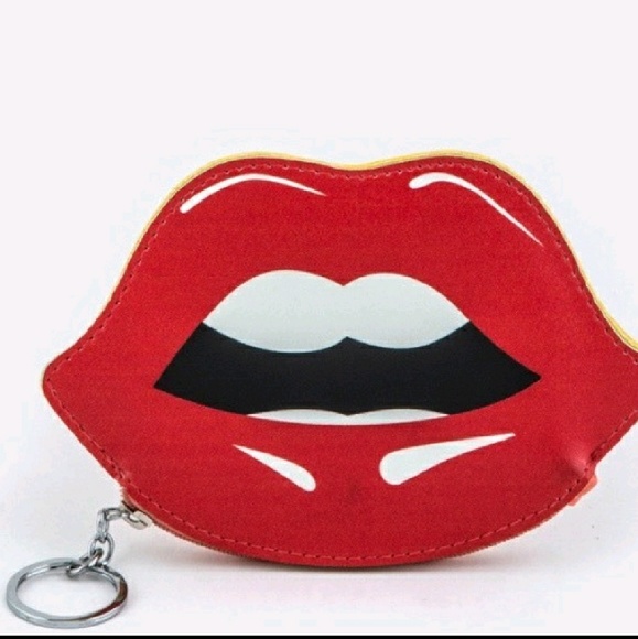 ✨👄Crazy Cute Hot Lips Coin Purse!✨ - Picture 2 of 4