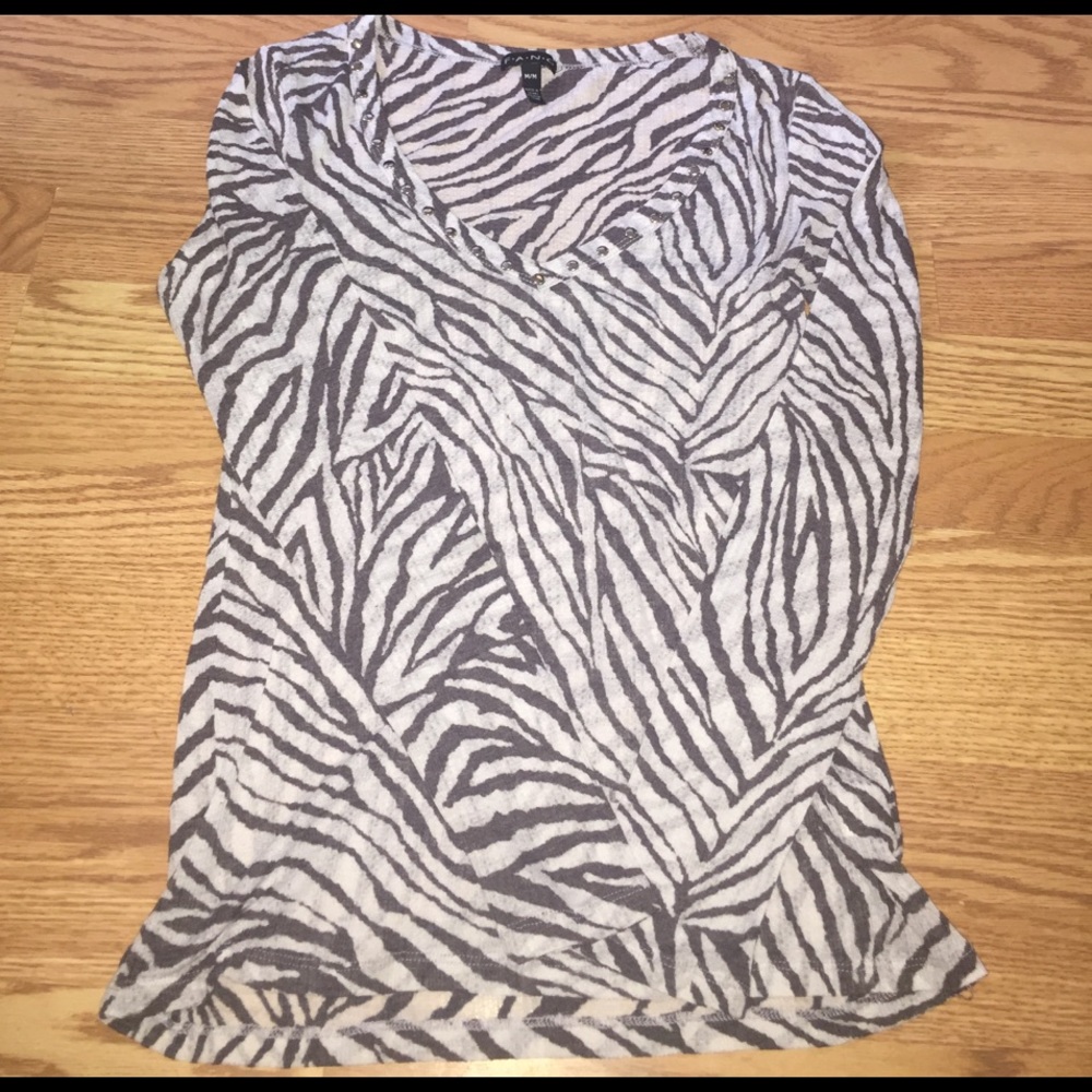 Long sleeve zebra print blouse