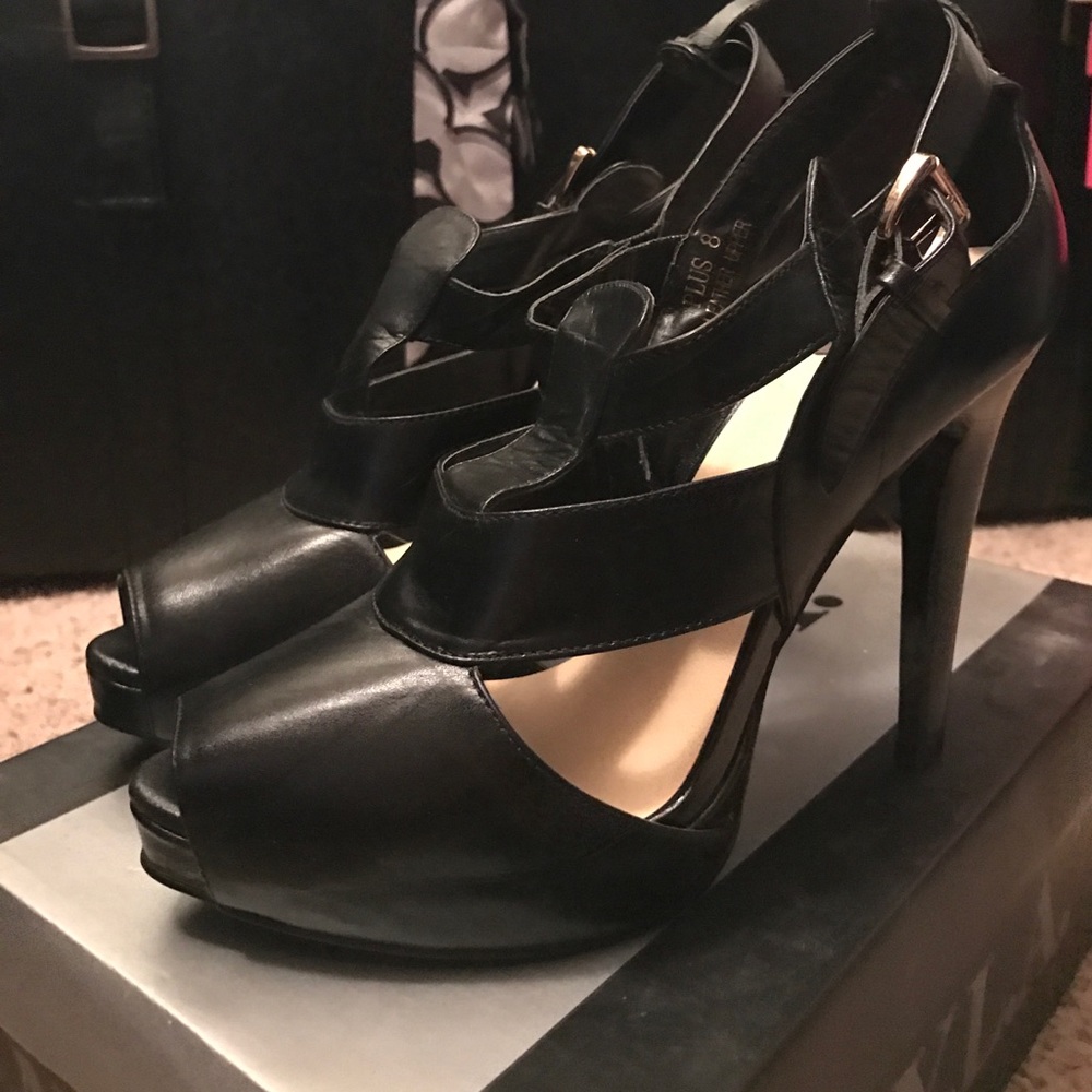 N.Y.L.A. Plus black high heel 8