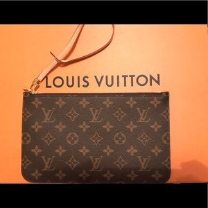 AUTHENTIC LOUIS VUITTON POUCH  NWOT NEVER USED