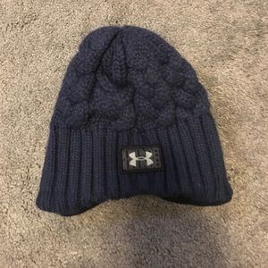 Women's fleece lined winter hat - Under Armour
