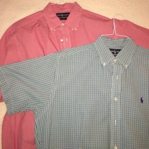 2 Short sleeve shirts in excellent condition