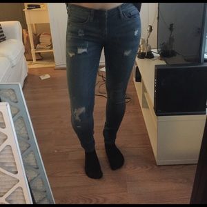 BLANK NYC ripped skinny jean
