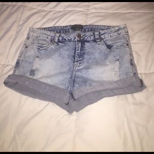 Acid Washed F21+ Shorts