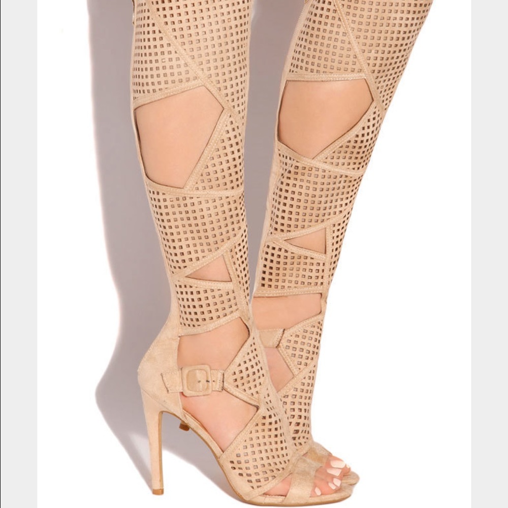 Haute nude heels