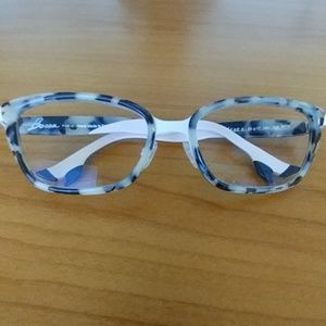 Meet your Posher, Alysia