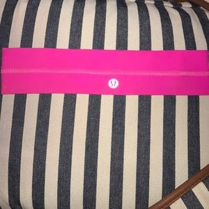 LULU LEMON headband