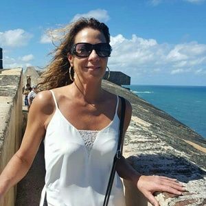 Meet your Posher, Jacqueline