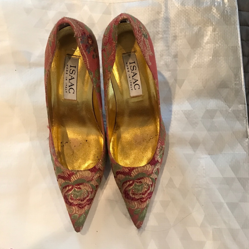 Isaac "carpet bagger" heels