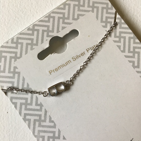 Jewelry - NEW Initial "B" Silver Plate Necklace