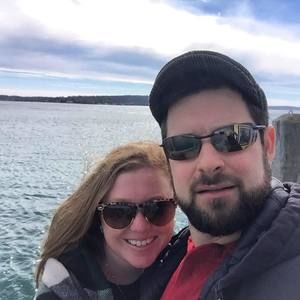 Meet your Posher, Caitlin