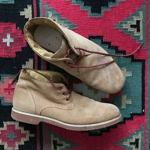 Men's Suede Chukka Boots