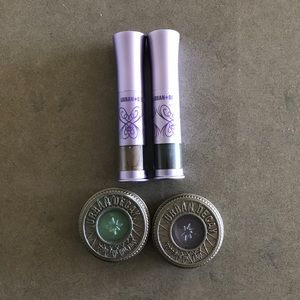 Urban decay bundle 4 pieces