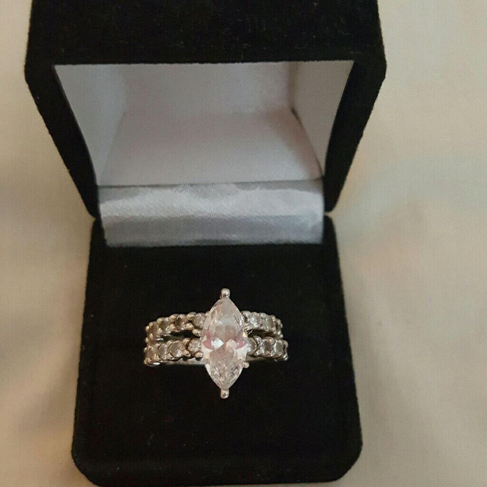 STERLING SILVER RUSSIAN LAB CREATED DIAMONDS