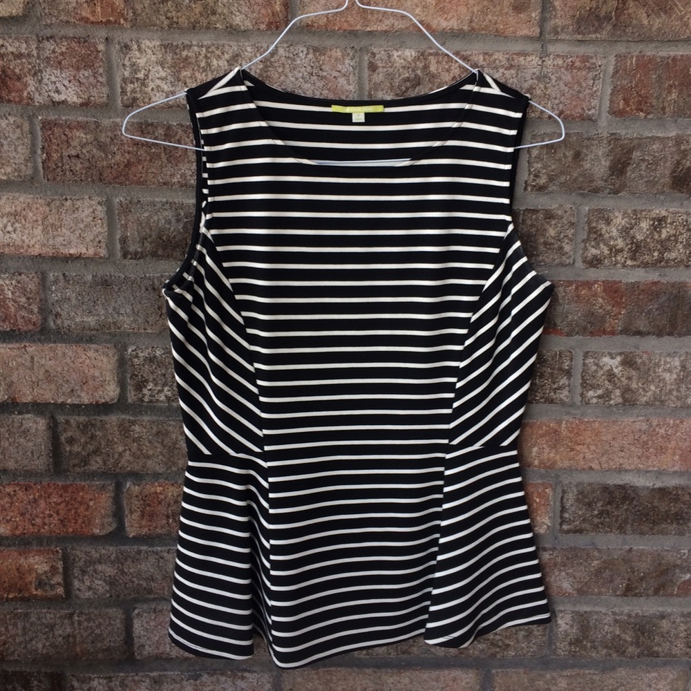 Gianni Bini black and white peplum