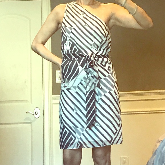 💕FINAL PRICE💕 Theory dress - Picture 2 of 6