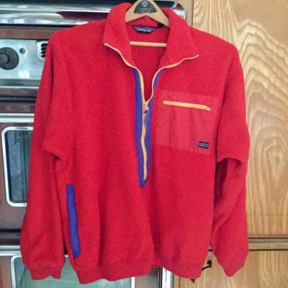 Men's Patagonia red fleece zip up jacket