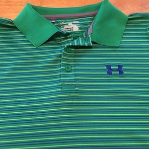 Under Armour Shirt- Size (L)