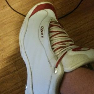 And 1 Tai Chi mens sz 11.5