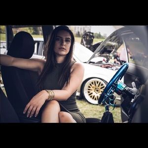 Meet your Posher, Jillian