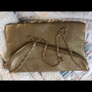 Urban Expressions Gold clutch