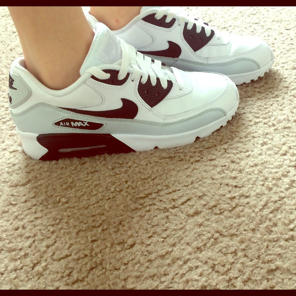 📍SOLD📍Nike Air Max 90 Leather