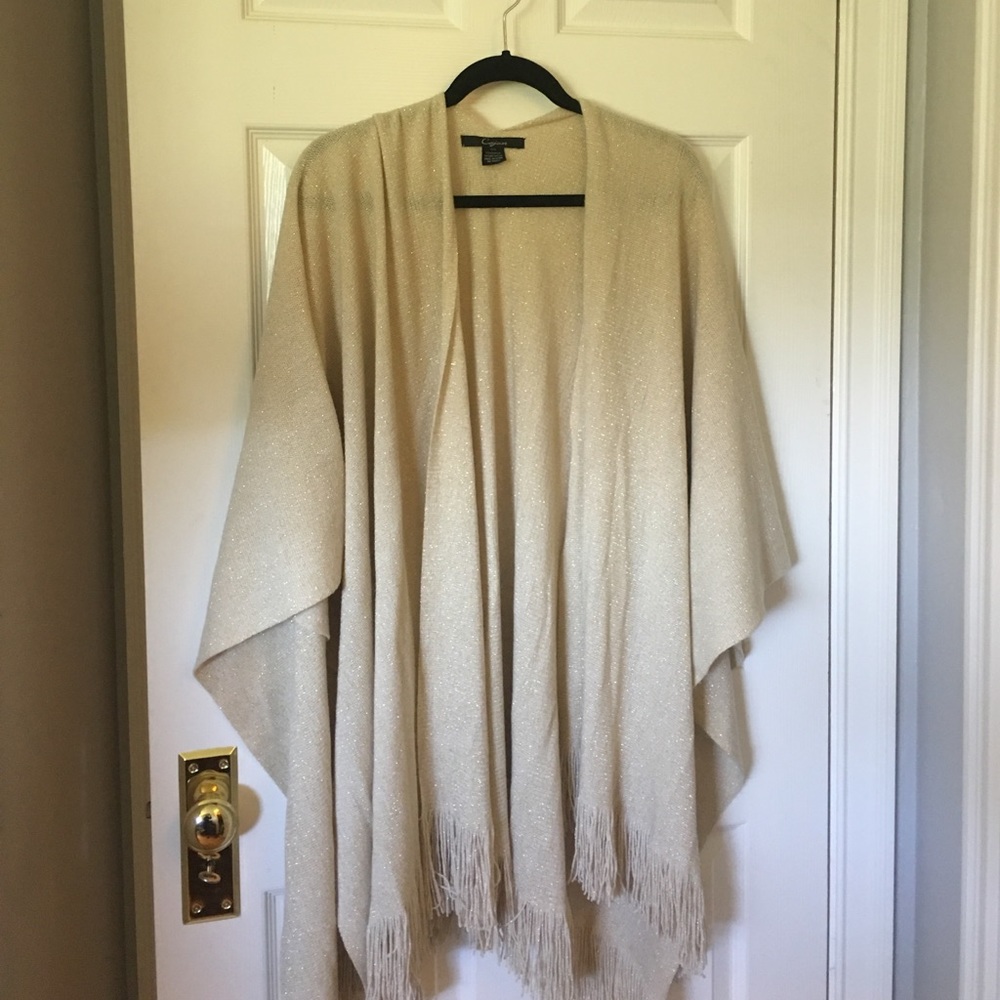 Soft cream with gold threading and fringe shawl