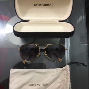 Conspiration Pilot Damier Canvas Shades