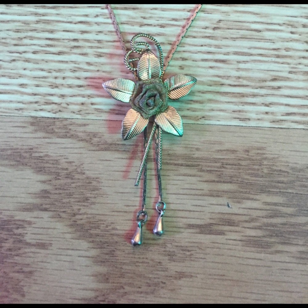 Gold Rose Necklace