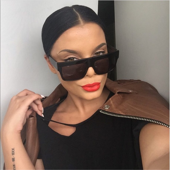 Camellia- Black Flat Top Squared Sunglasses - Picture 5 of 8