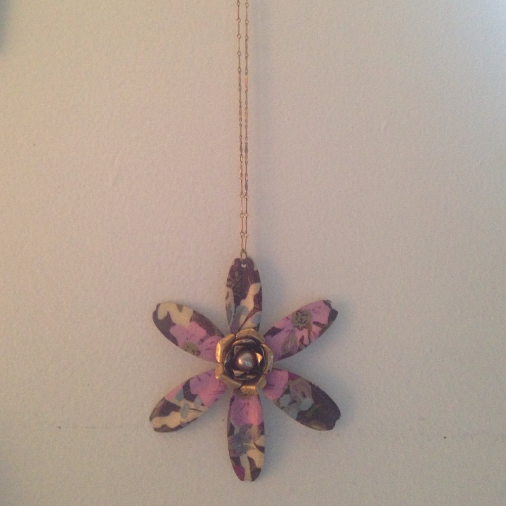 Anthropologie flower pendant