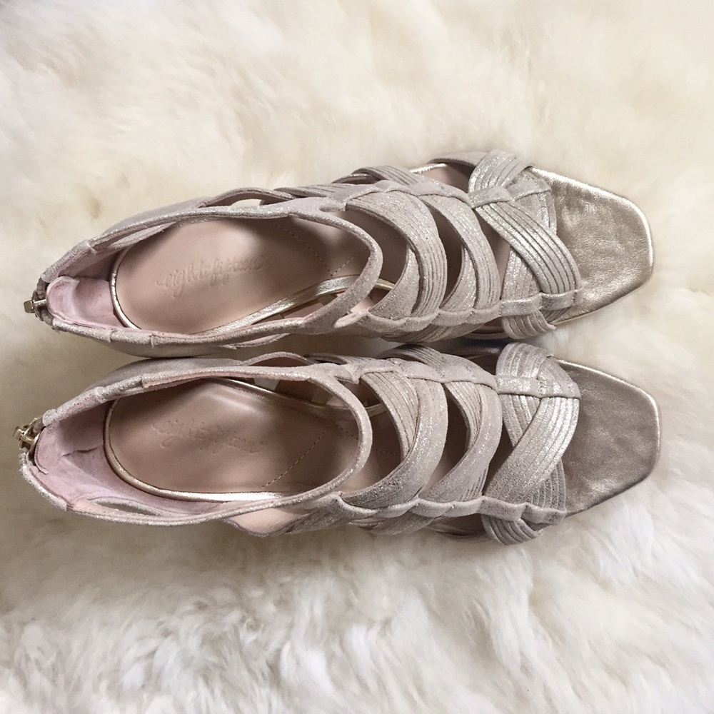 Eight Fifteen Liza Pale Gold Cutout Sandals - Picture 3 of 8