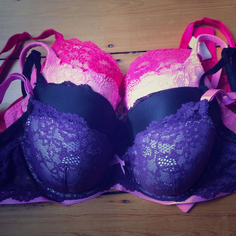 Victoria's Secret - Dream Angels Lined Demi - 34DD