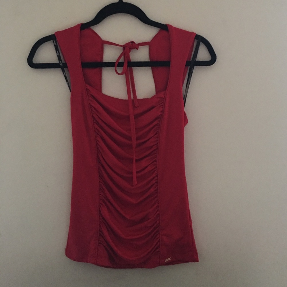 Guess Ruched top