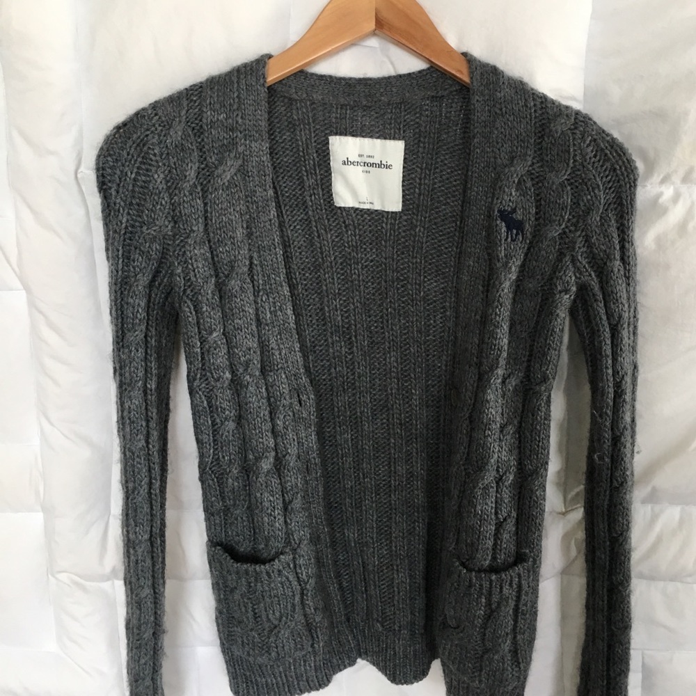Abercrombie cardigan