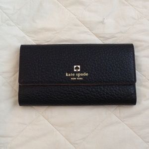 Kate Spade trifold wallet