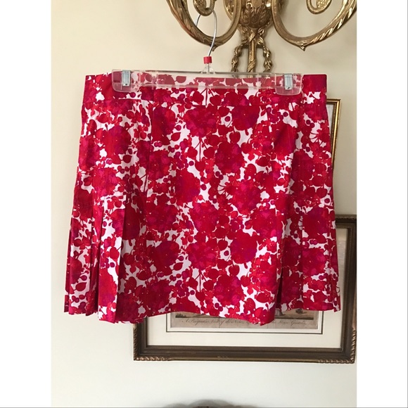 NWT DvF Red and White Floral Skirt Sz 4 - Picture 2 of 5