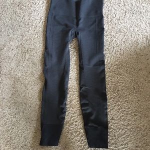 Gray lululemon pants size 4